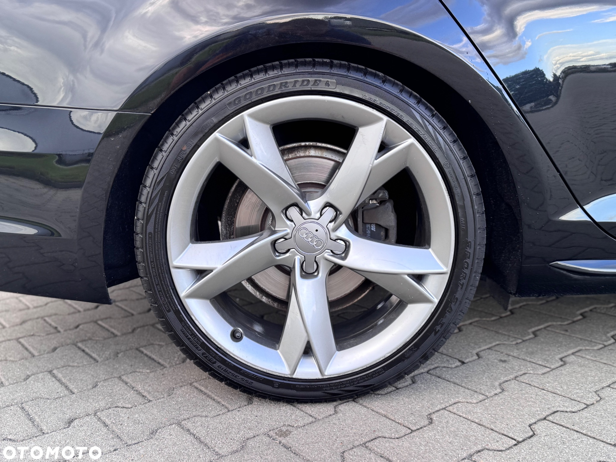 Audi A4 Avant 2.0 TDI Sport S tronic - 14