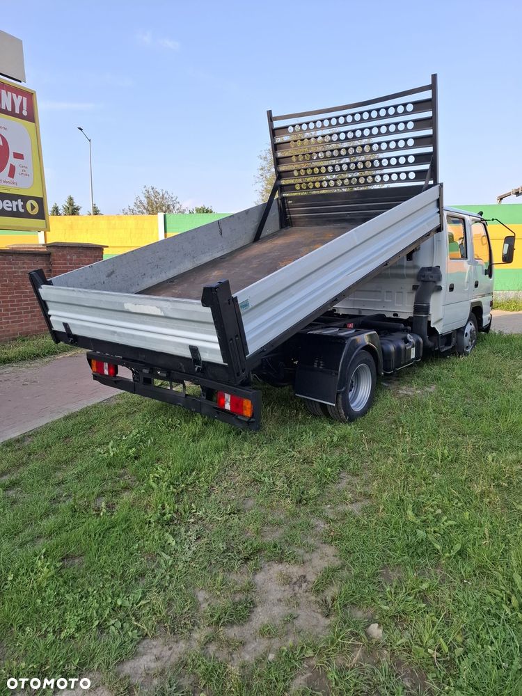 Isuzu Npr - 4