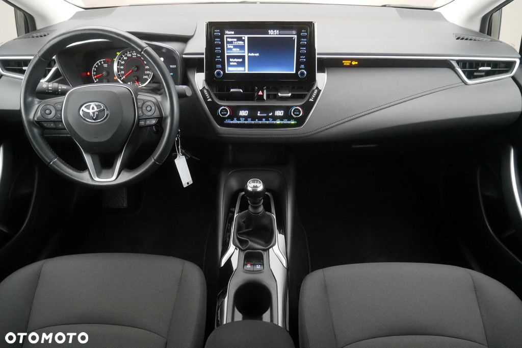 Toyota Corolla - 8