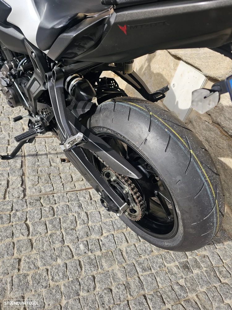Yamaha MT-07 ABS - 8