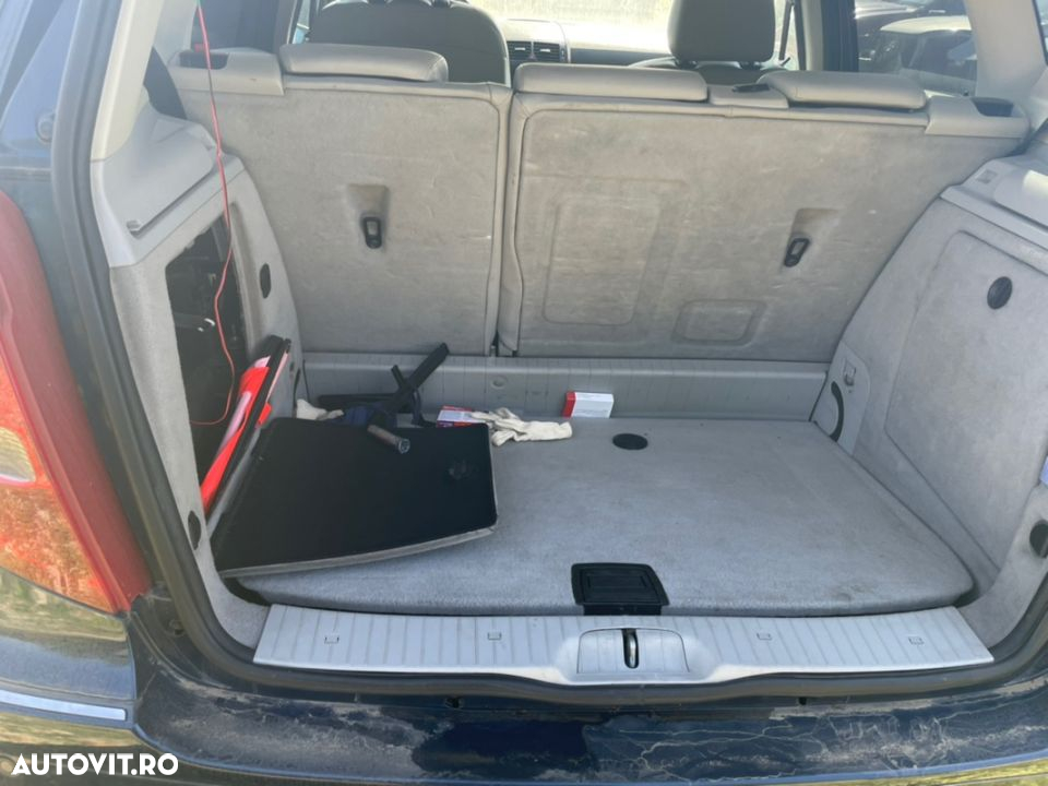 FARA GRILA STERGATOARE mercedes  A class elegance w169 2005 1.5 benzină 1498cmc 70kw cutie automata hidramată  cod Motor :266.920 capota bara fata far aripa geam geamuri Haion lunetă jante roti stop kit airbag - 19