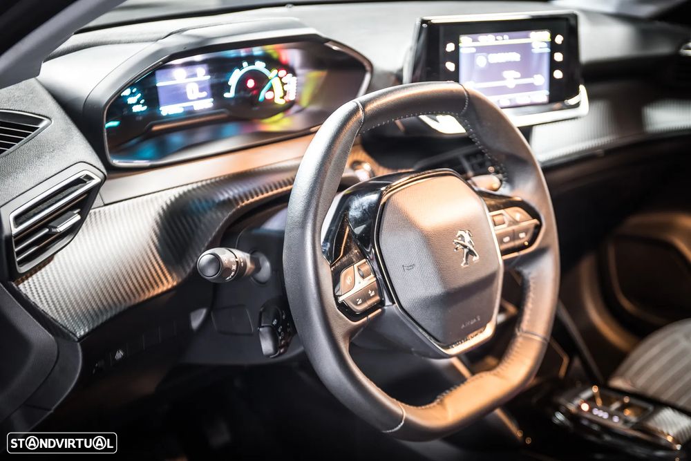 Peugeot e-208 Active - 8