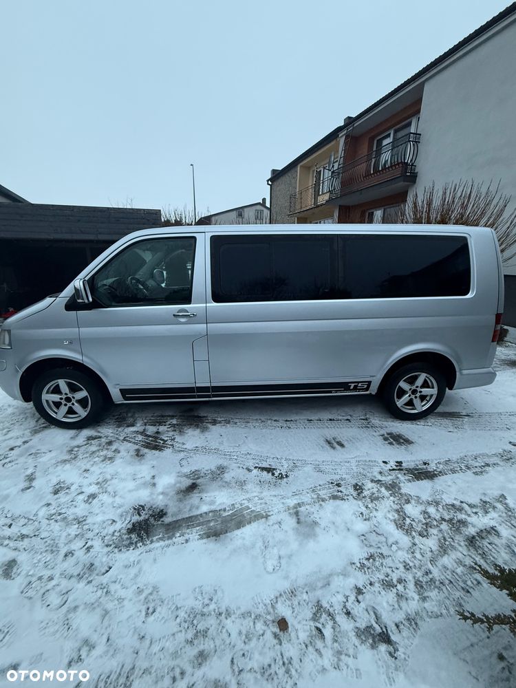 Volkswagen Caravelle L2 - 4