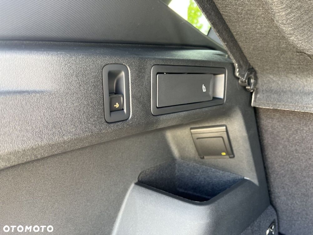 Volkswagen Tiguan - 22