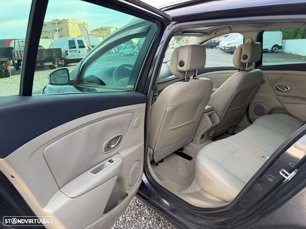 Renault Mégane Sport Tourer 1.5 dCi Dynamique - 15