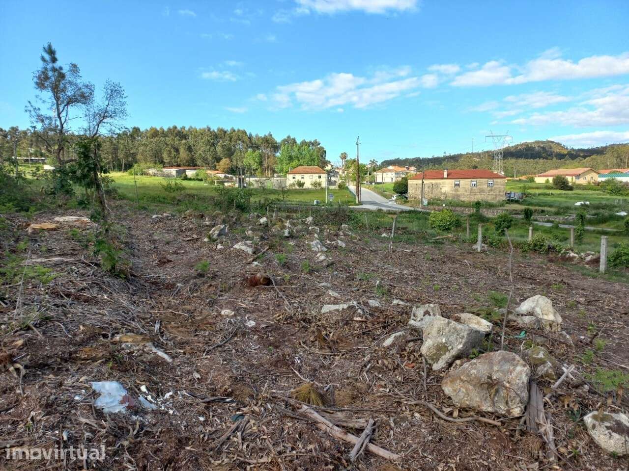 Terreno Rústico com viabilidade construtiva em Escariz - Grande imagem: 2/6