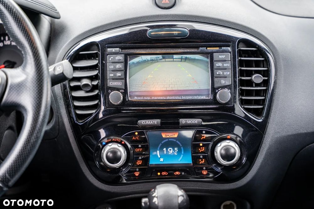Nissan Juke 1.6 N-Connecta Xtronic EU6 - 14
