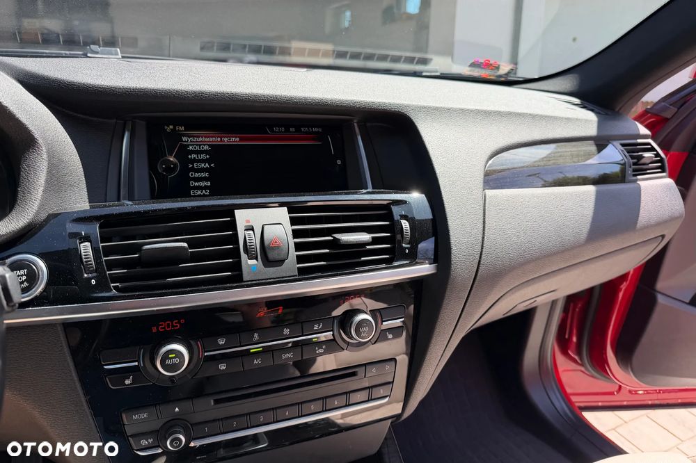 BMW X4 xDrive20d - 11