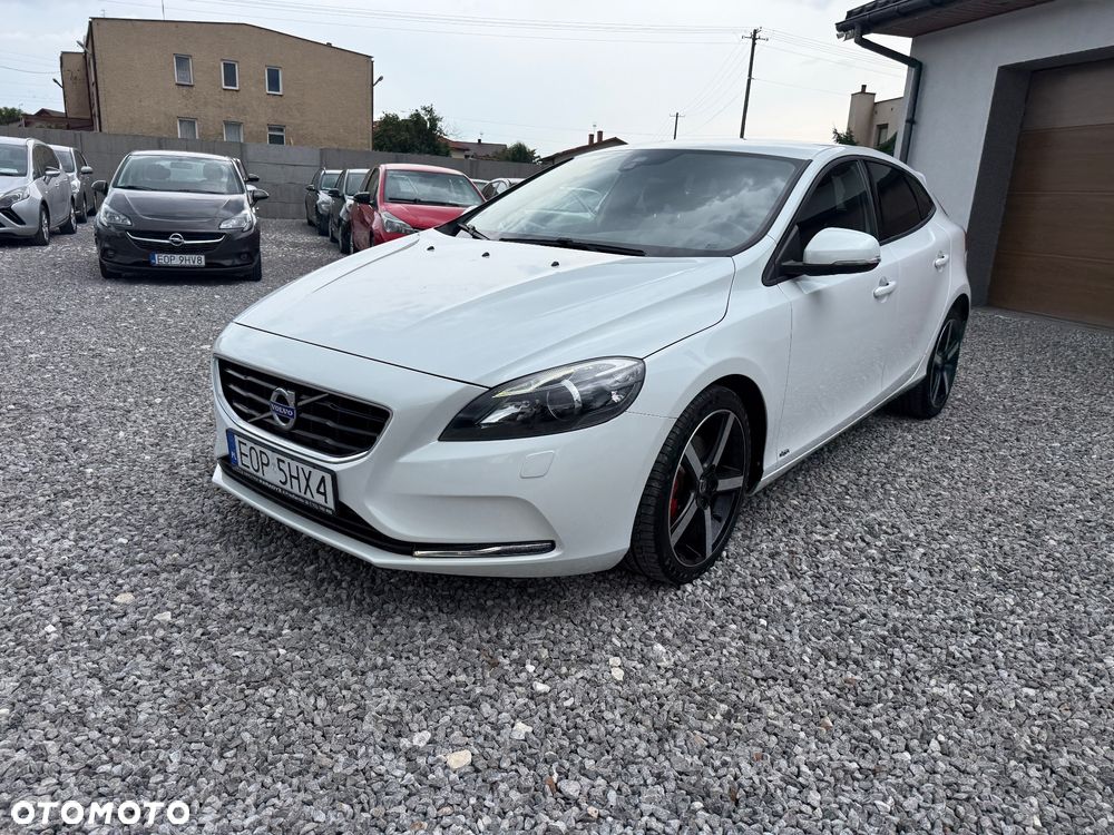 Volvo V40 T3 Drive-E R-Design Momentum - 19