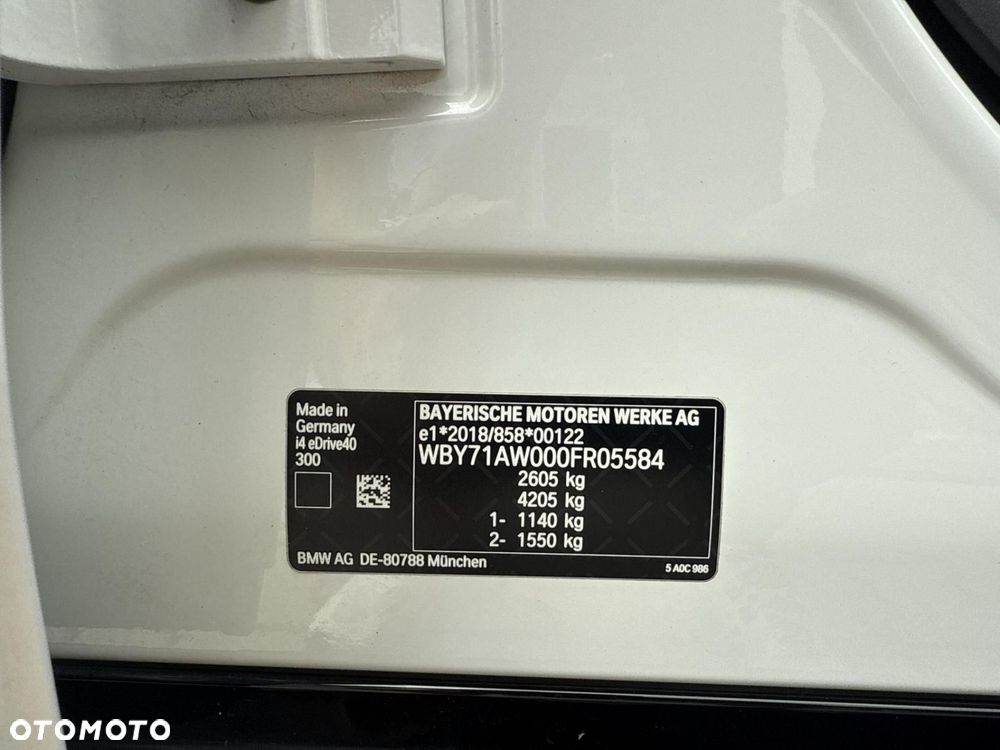 BMW i4 80.7kWh eDrive 40 M Sport - 21