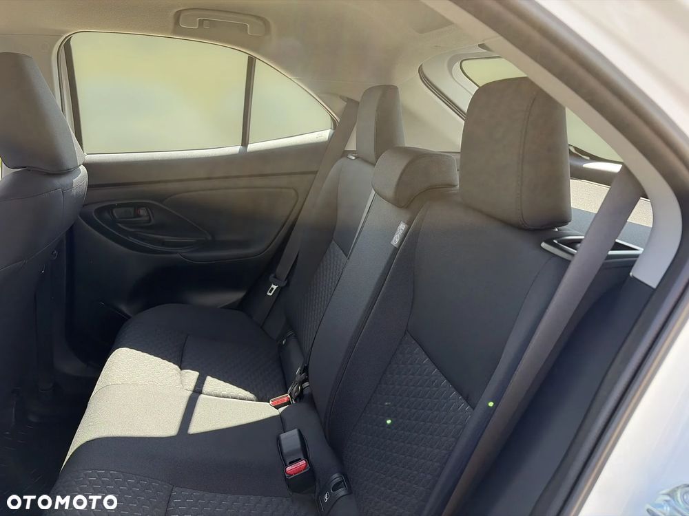 Toyota Yaris Cross Hybrid 1.5 Comfort - 15