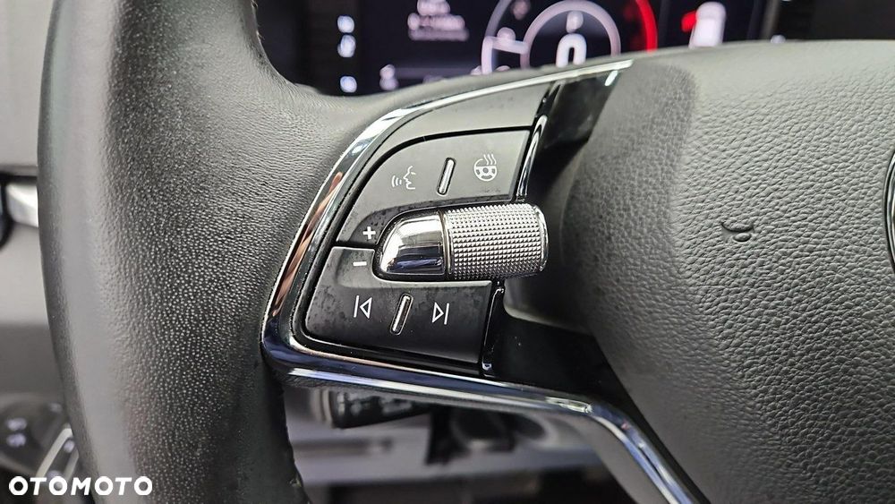 Skoda Karoq - 16