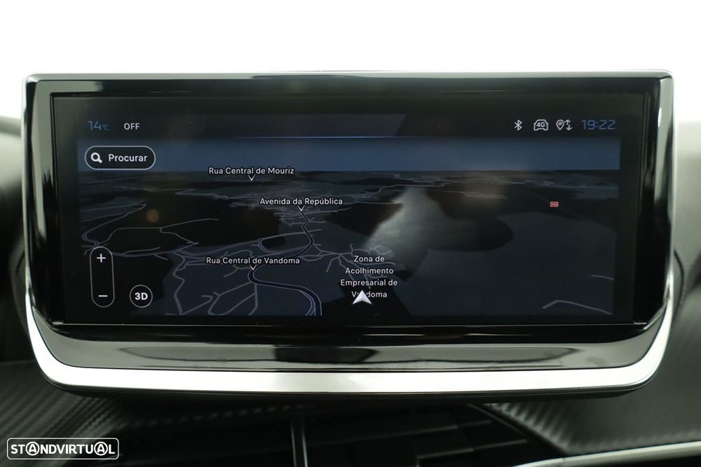 Peugeot 2008 1.2 PureTech Allure - 11