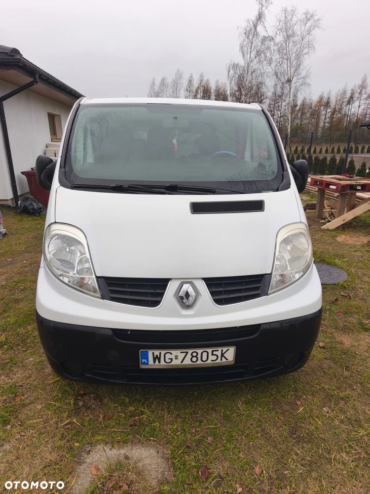 Renault Trafic - 1