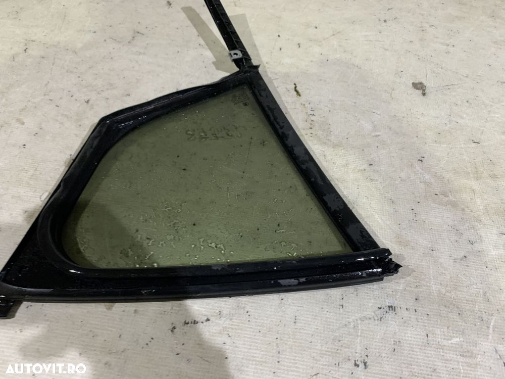 Geam mic coltar usa dreapta spate - cu cheder, Skoda Octavia 3 Berlina, 2013, 2014, 2015, 2016, 2017, 2018, 2019, 2020, cod origine OE 5E5845214. - 4