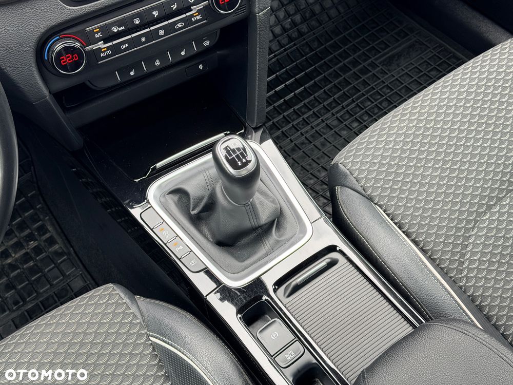 Kia XCeed 1.5 T-GDI Business Line - 11