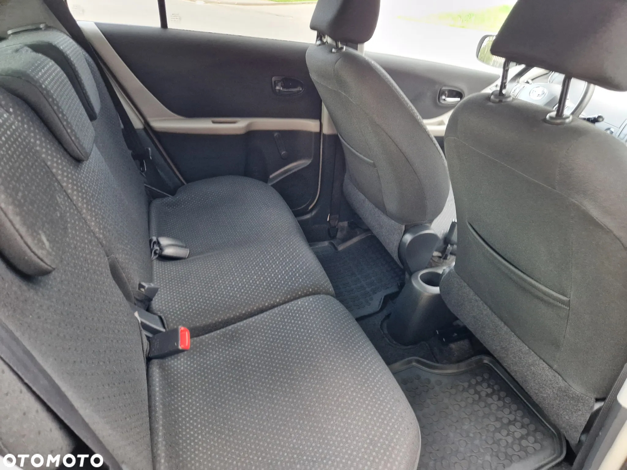 Toyota Yaris 1.33 Sol - 27