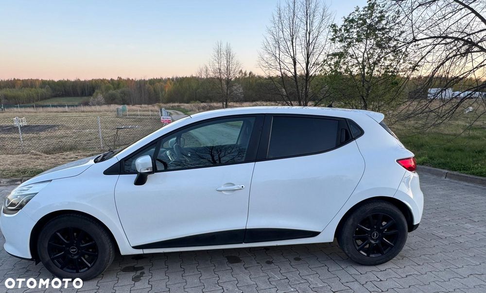 Renault Clio 1.2 16V 75 Experience - 7