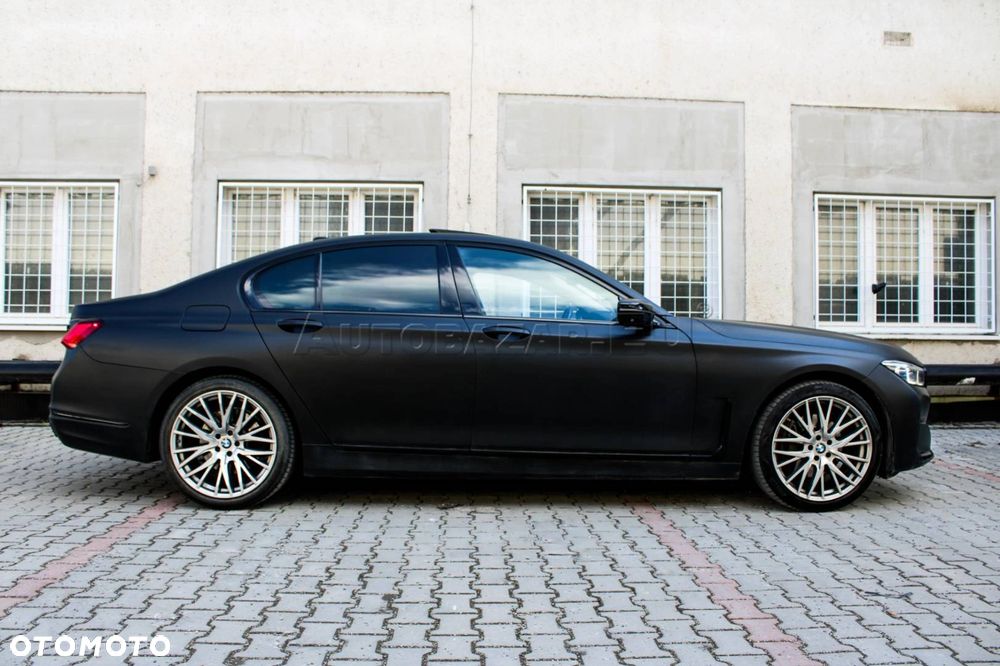 BMW Seria 7 730d xDrive - 9
