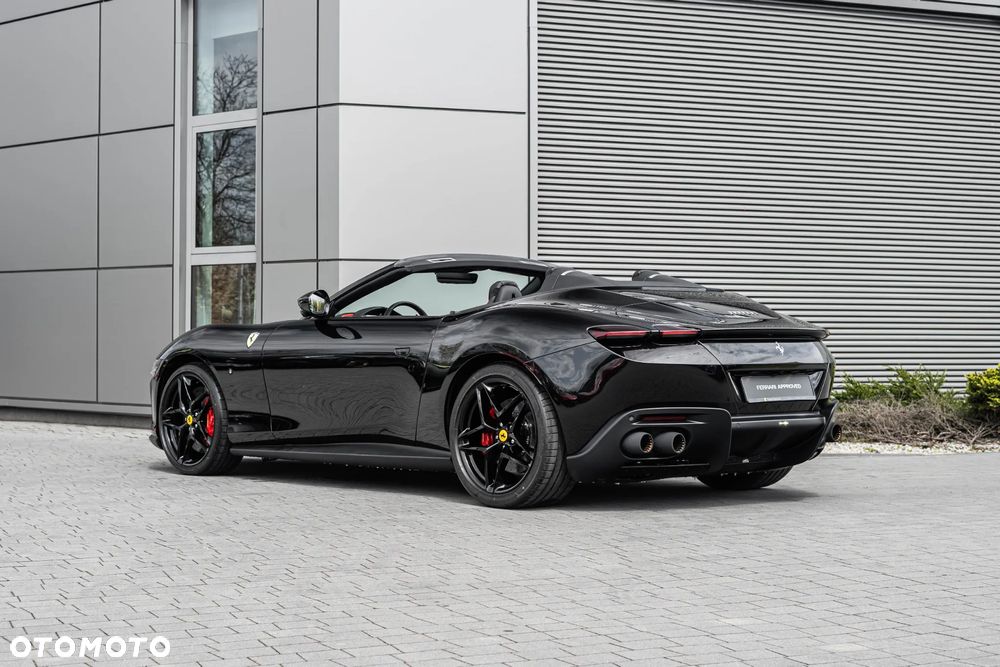 Ferrari Roma Spider - 6