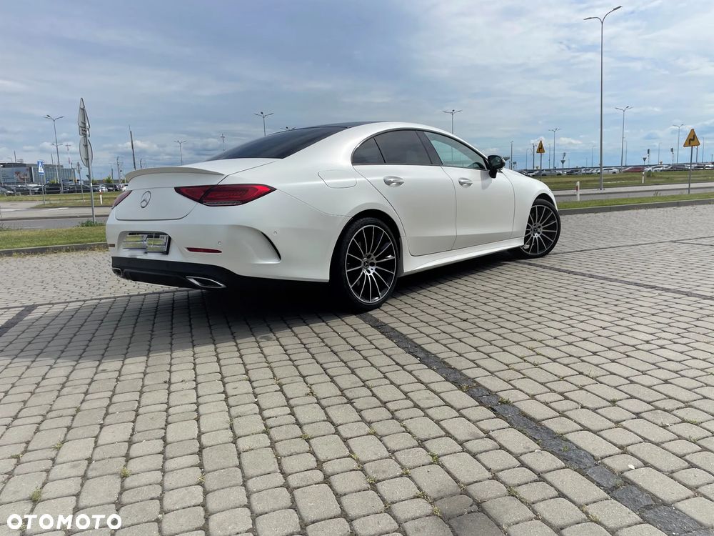 Mercedes-Benz CLS - 4