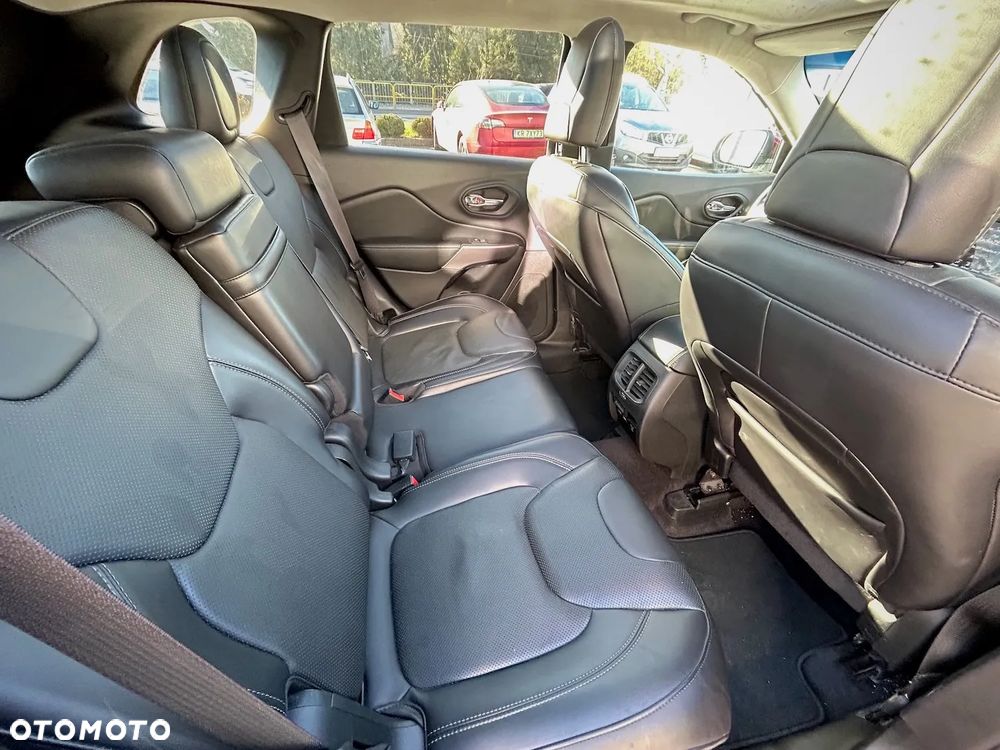 Jeep Cherokee 3.2 V6 Active Drive I Limited - 31