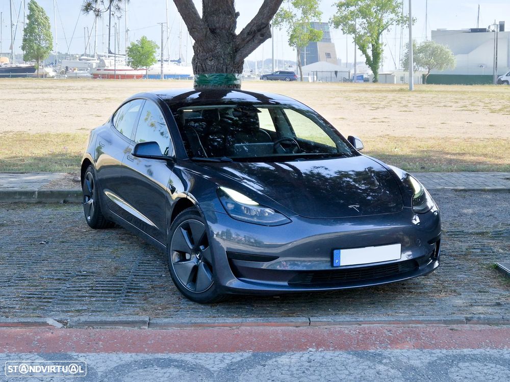Tesla Model 3 Standard Range Plus RWD - 2