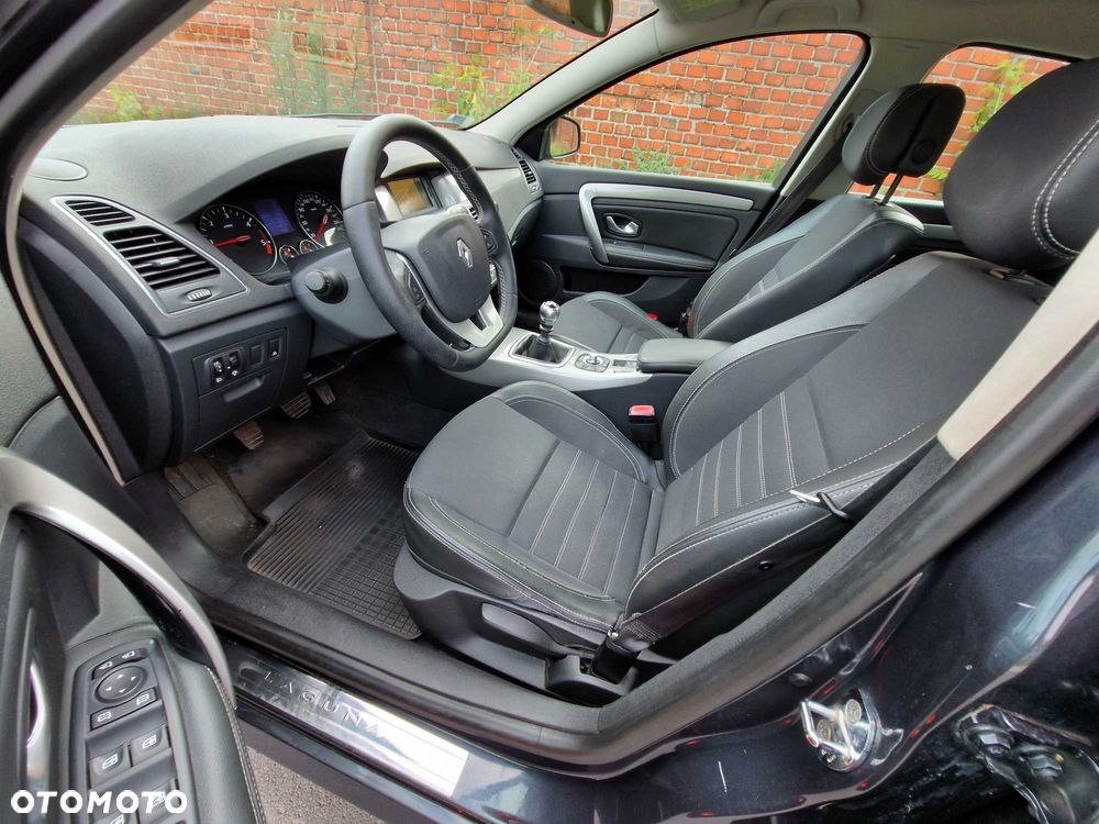 Renault Laguna - 5
