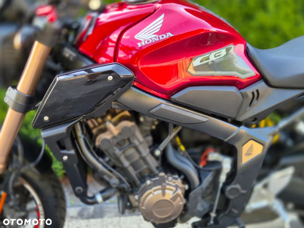 Honda CB - 21