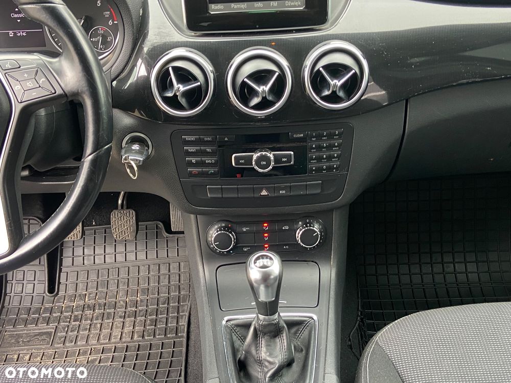 Mercedes-Benz Klasa B 180 CDI - 19