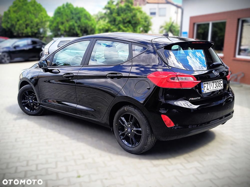 Ford Fiesta - 4