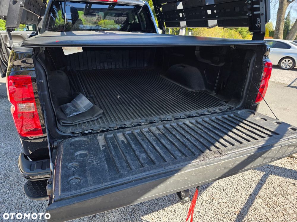 Chevrolet Silverado - 23