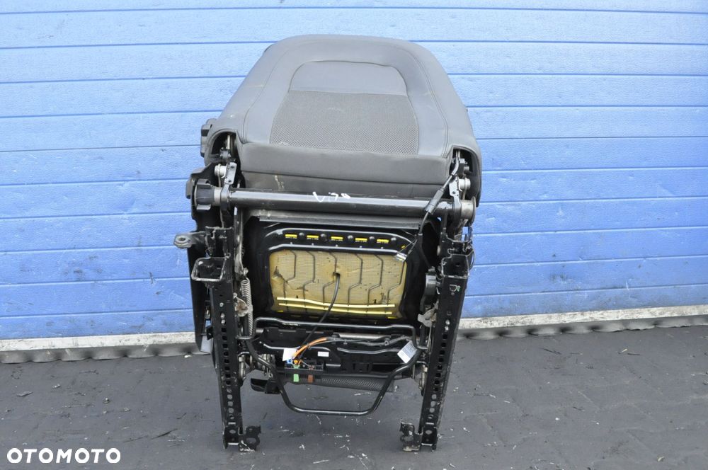 VOLVO C30 FOTEL KIEROWCY SKÓRA - 10