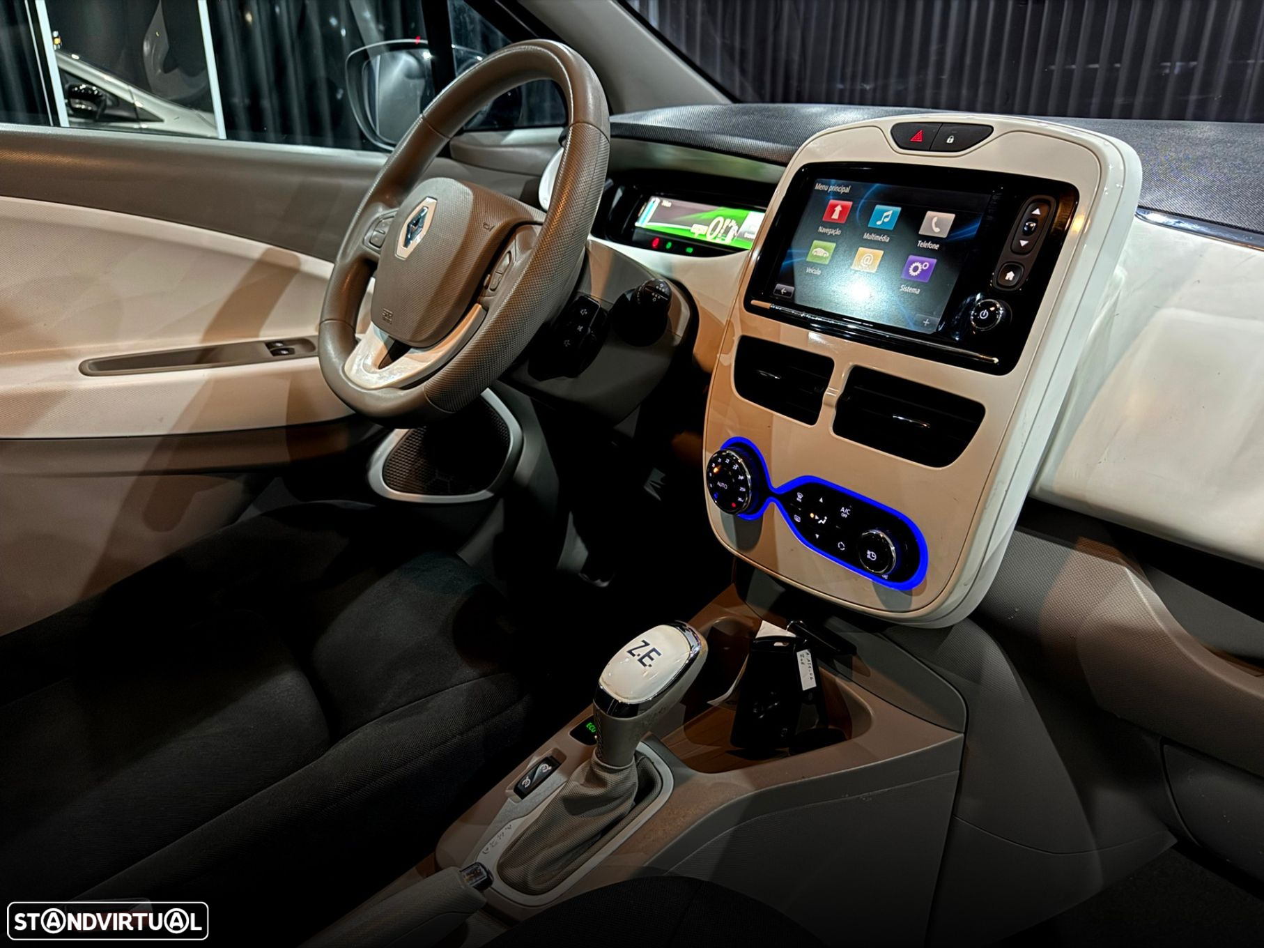 Renault Zoe - 22