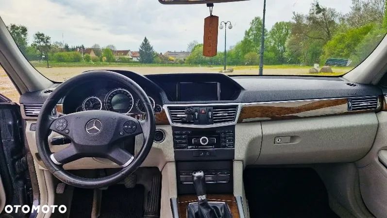Mercedes-Benz Klasa E - 5