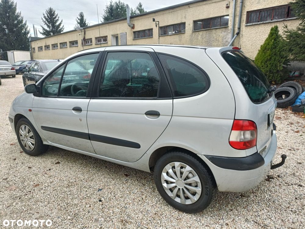 Renault Scenic - 7