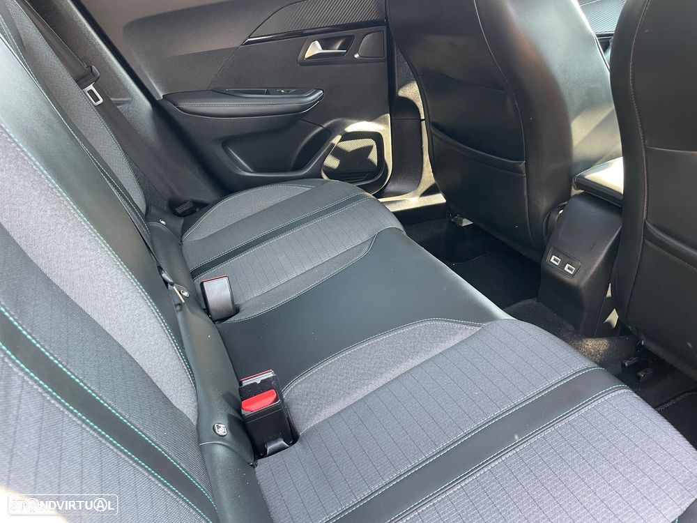 Peugeot 2008 1.2 PureTech Allure Pack - 7