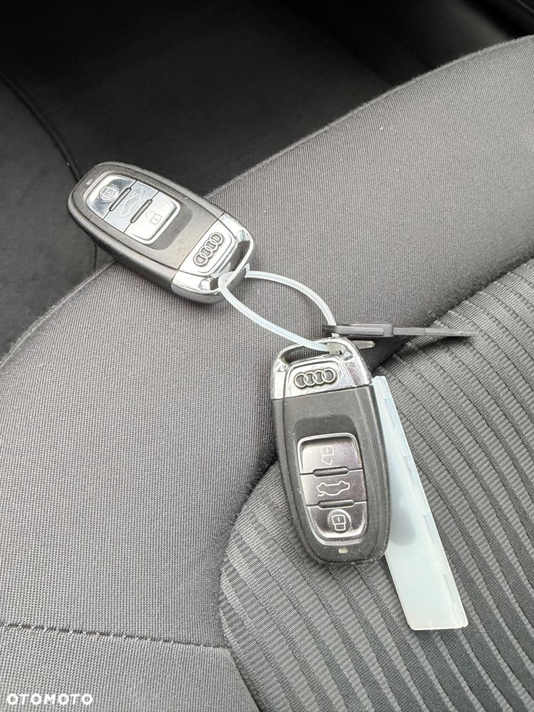 Audi A4 Limousine 1.8 TFSI Ambiente - 26