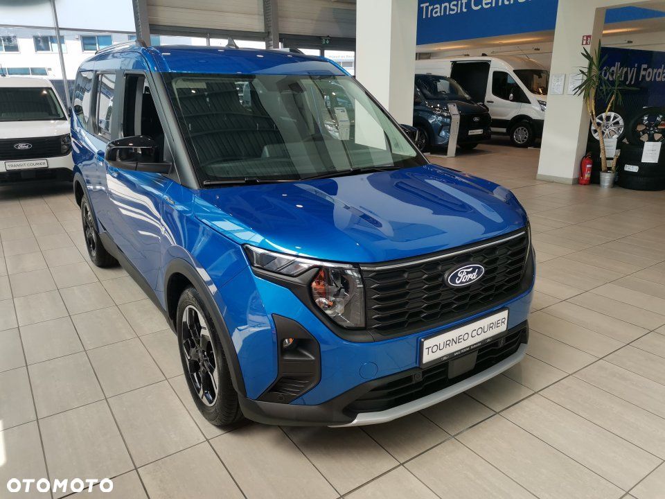 Ford Tourneo Courier - 2