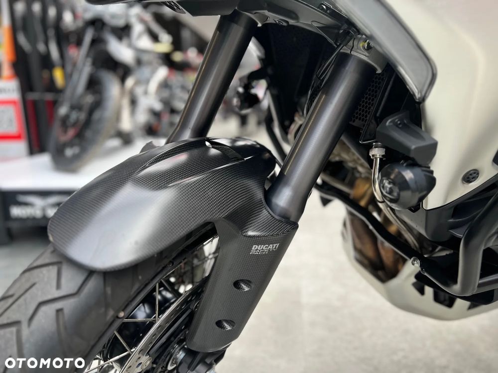 Ducati Multistrada - 9