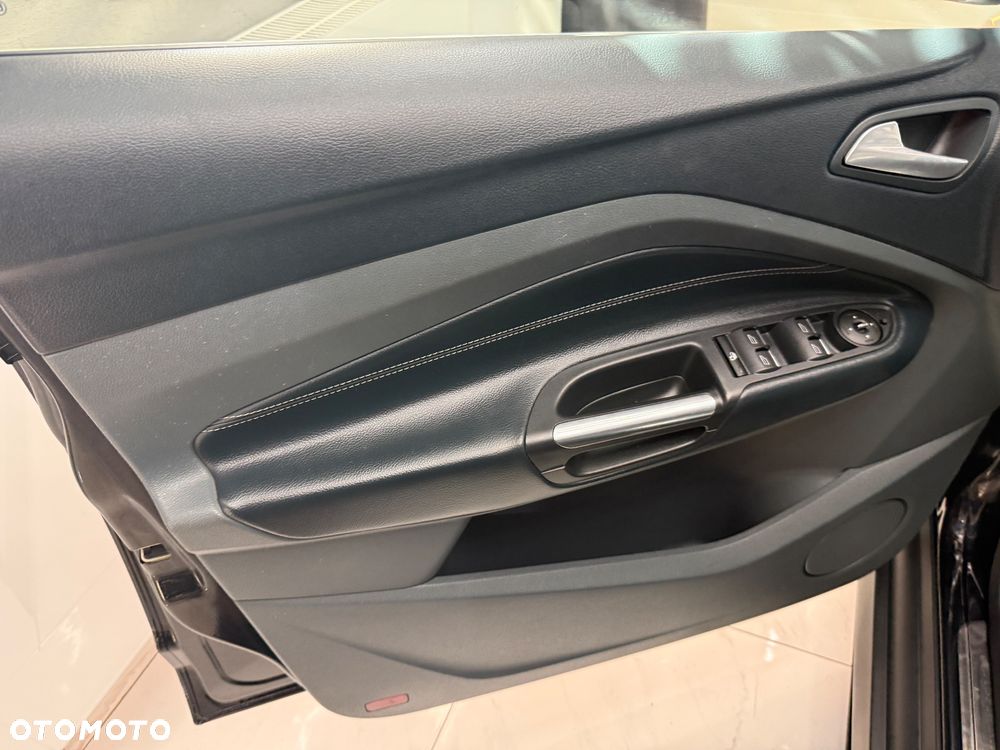 Ford C-MAX 2.0 TDCi Titanium - 13