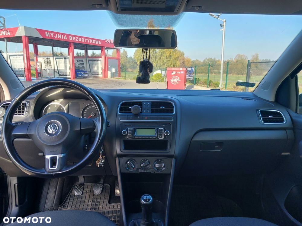 Volkswagen Polo - 19