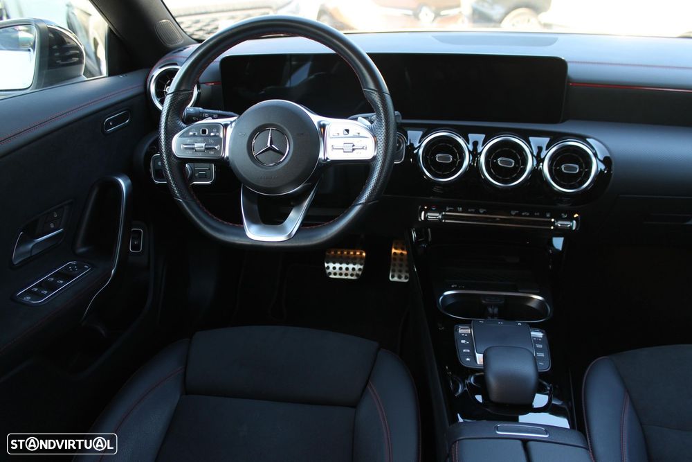 Mercedes-Benz CLA 250 e 8G-DCT AMG Line - 44