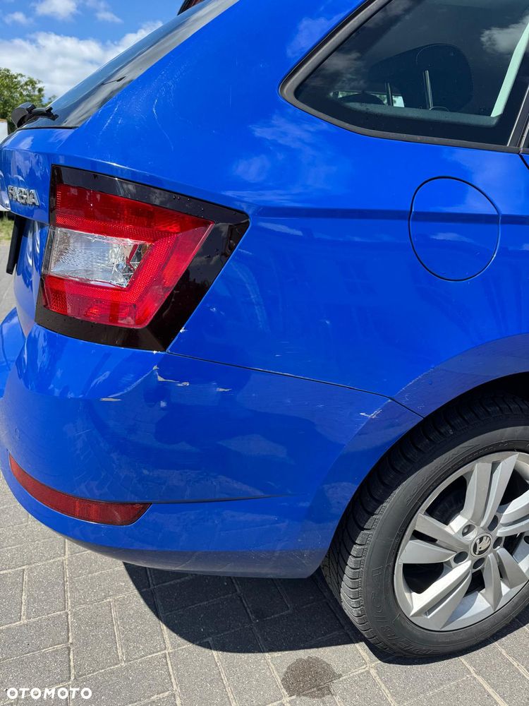 Skoda Fabia 1.0 TSI Ambition - 10