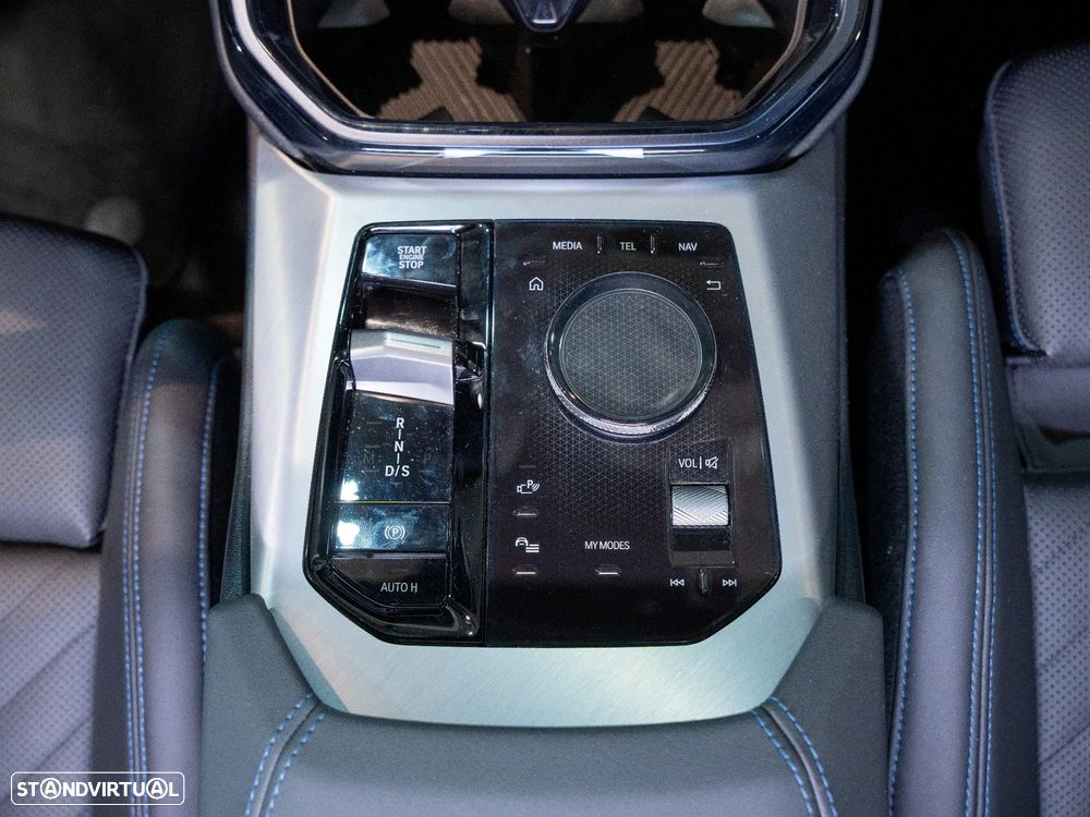 BMW X3 30 e xDrive Pack M Desportivo - 14