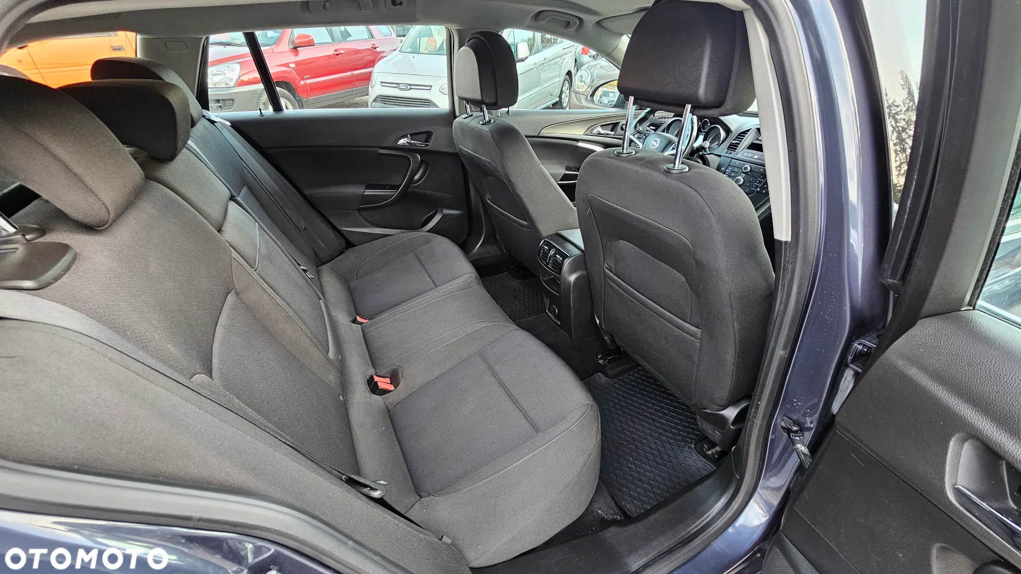 Opel Insignia 1.8 Sport - 8