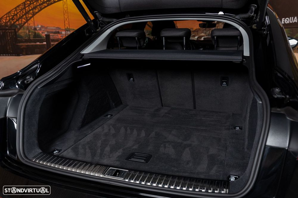 Audi Q8 e-Tron Sportback 55 quattro Advanced - 30