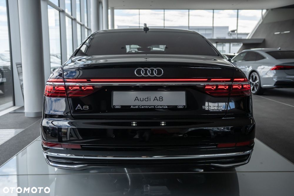 Audi A8 - 5