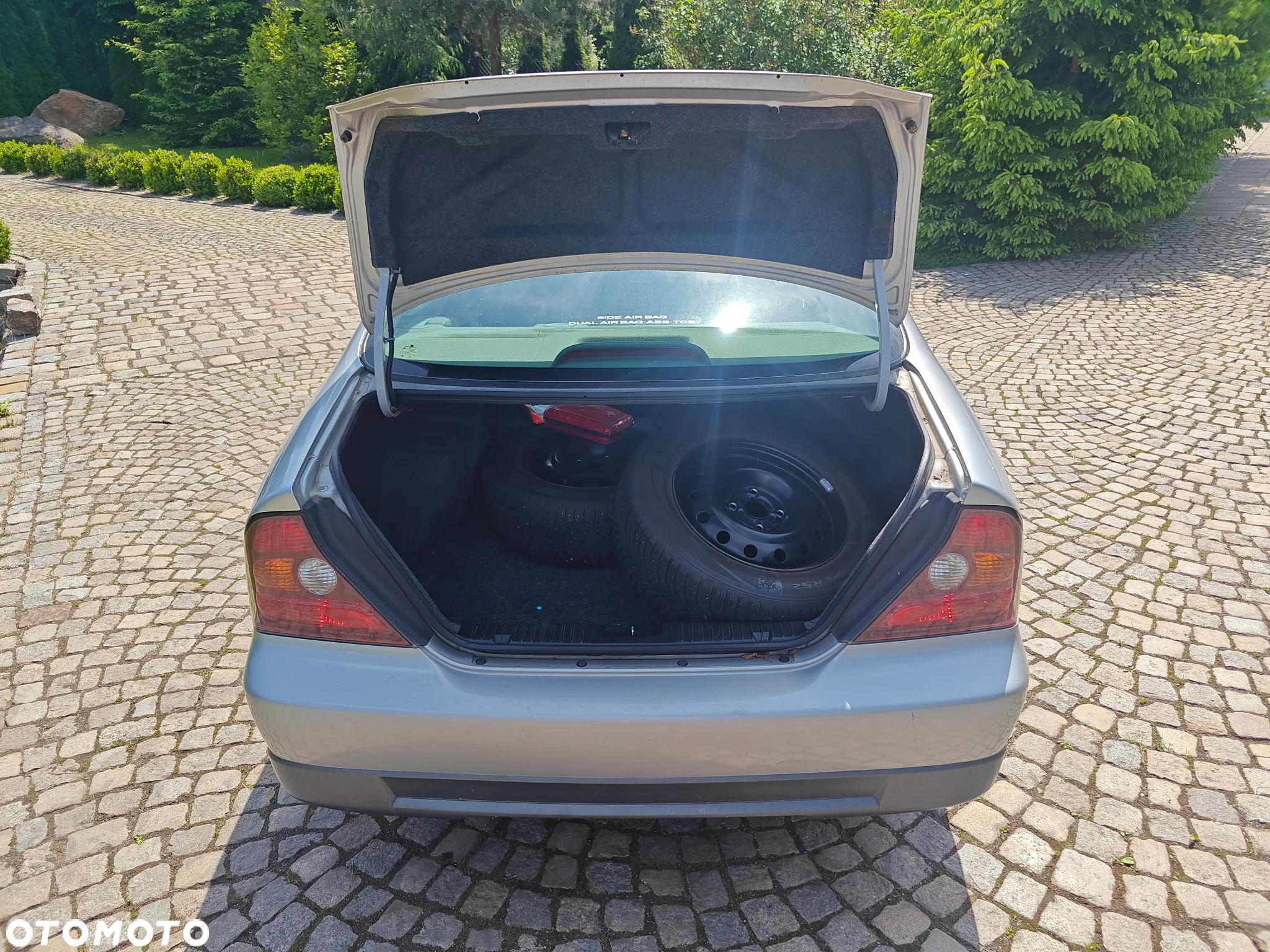 Daewoo Evanda 2.0 CDX - 9