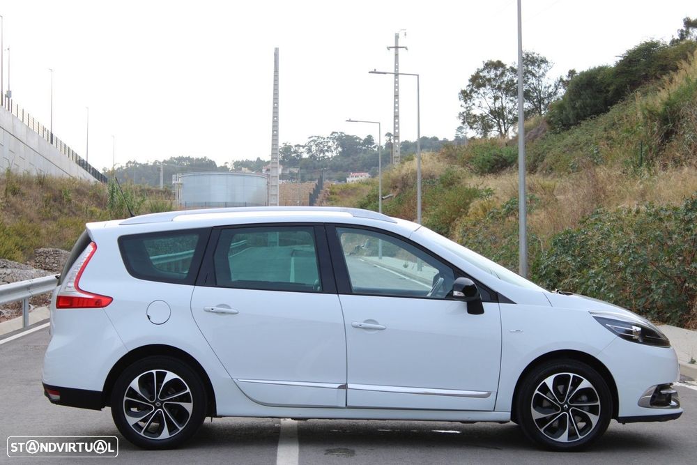 Renault Grand Scénic 1.5 dCi Bose Edition SS - 11